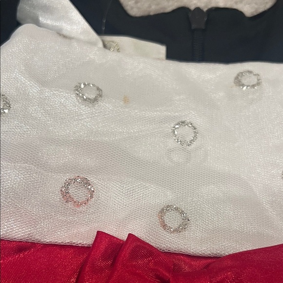 Great🎉 Condition ‘American Princess’ Black and White Dress with Red Accent, 2T - Picture 5 of 7